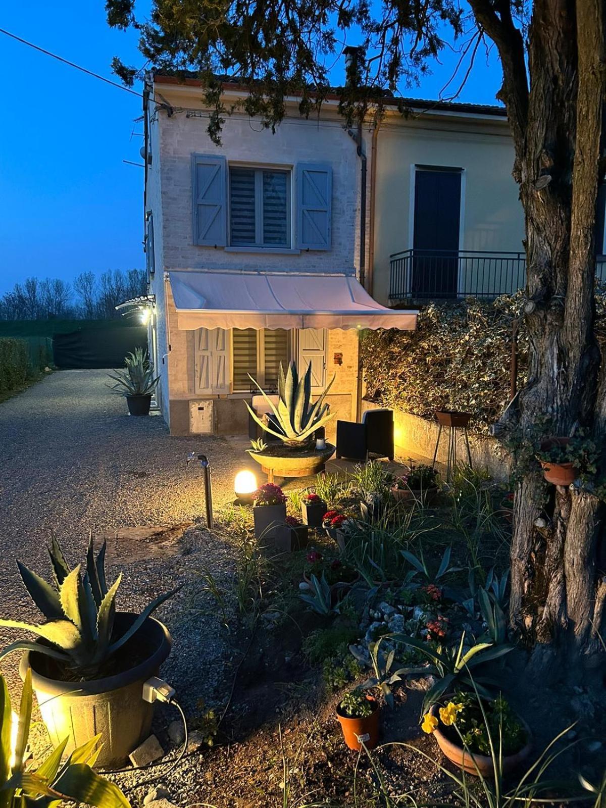 B&B Il Gelsomino Fontanelle di Roccabianca ภายนอก รูปภาพ